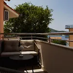 Lekaj Luxury - *