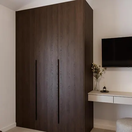 Lekaj Luxury -