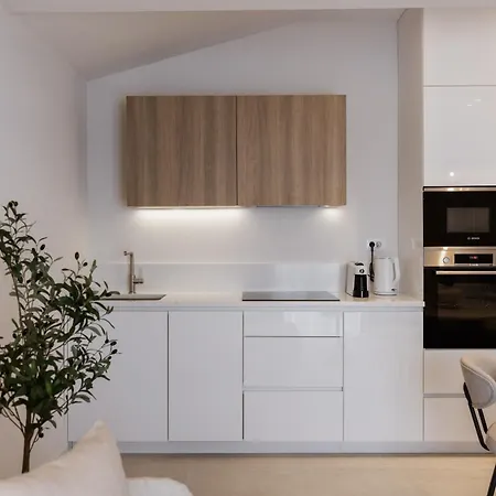 Apartman Lekaj Luxury - *